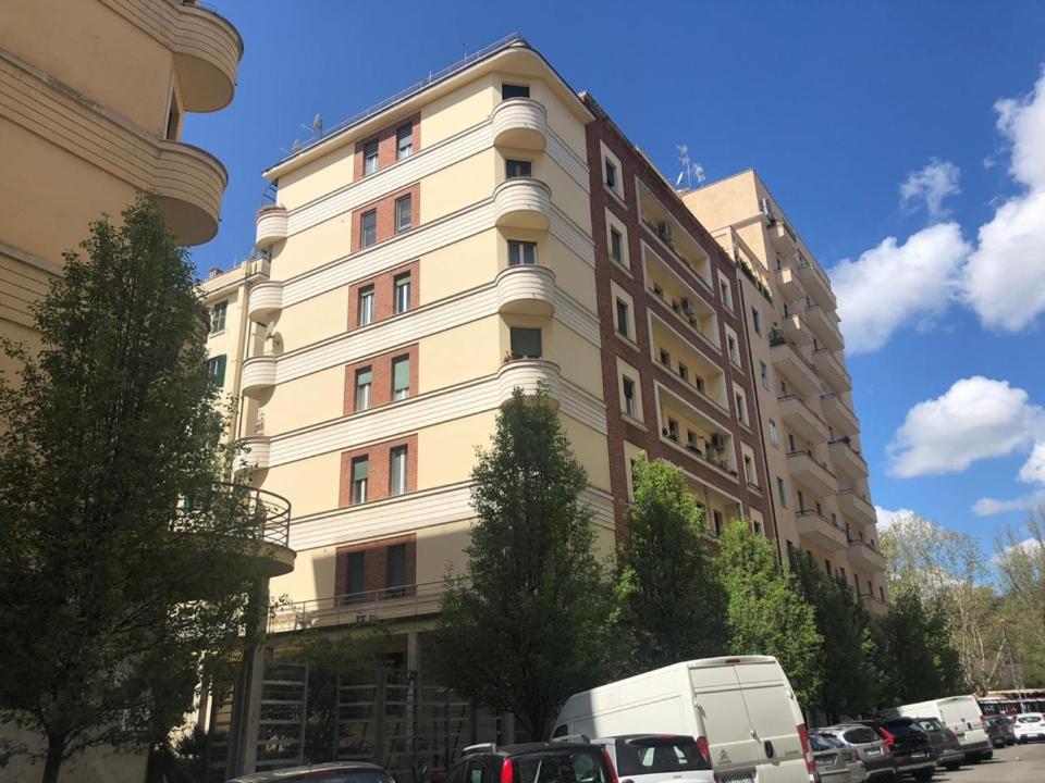 Rosy Apartment Rome Bagian luar foto